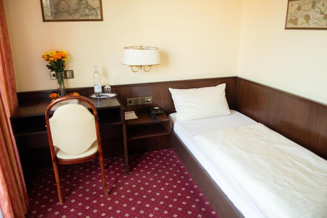 Hotel Haus Am Zoo Düsseldorf Kültér fotó
