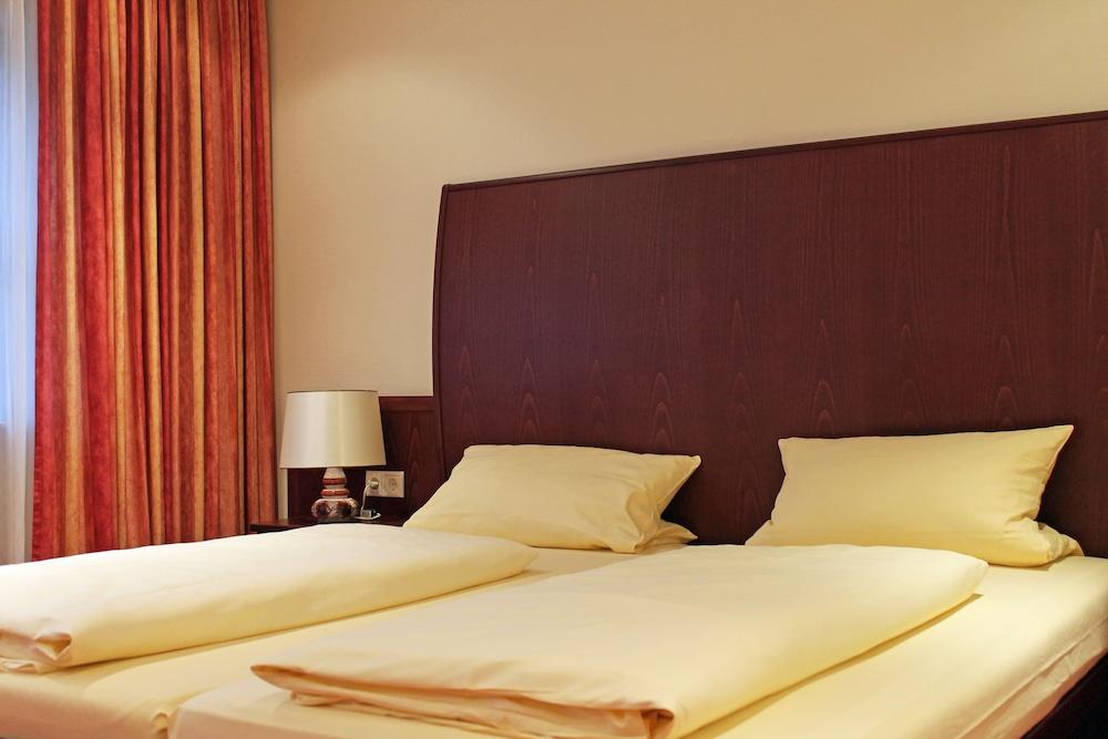 Hotel Haus Am Zoo Düsseldorf Kültér fotó